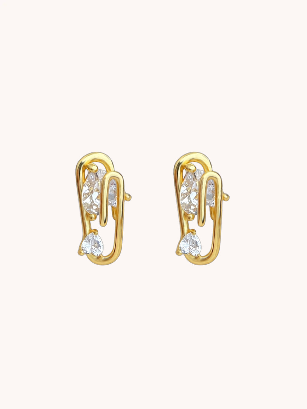 Clip My Heart Ear Studs