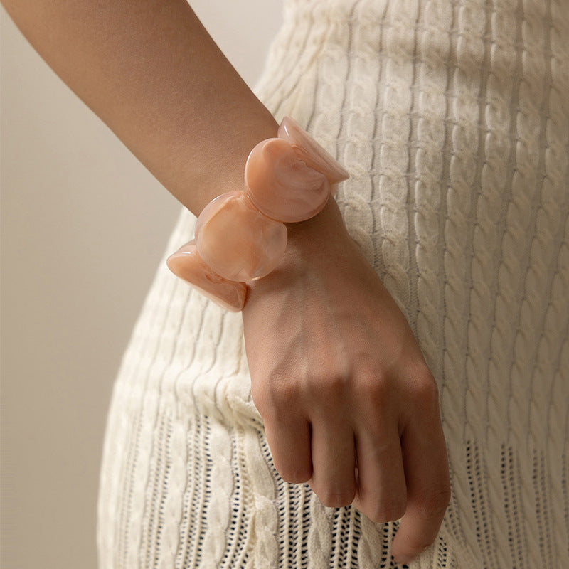 Retro-chic Pastel Color Acrylic Chunky Bangle