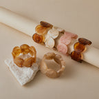 レトロシックなパステルカラーアクリルチャンキーバングル